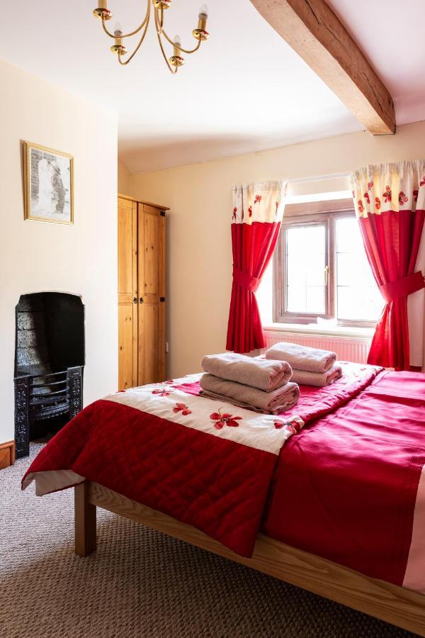 Herefordshire Holiday Cottages Lea Exterior foto